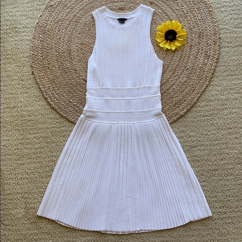 Theory high neck ribbed white dress. M